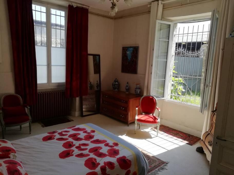 Ancien Presbytere Au Coeur Du Village Mauvezin  Dış mekan fotoğraf