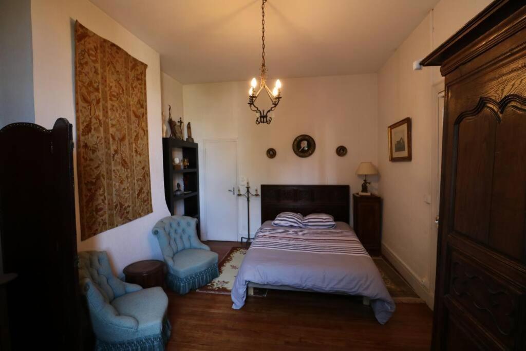 Ancien Presbytere Au Coeur Du Village Mauvezin  Dış mekan fotoğraf